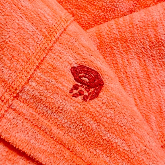 EUC Mountain Hardwear Snowpass Quarter Zip Fleece Pullover Sweater/Jacket - Picture 9 of 10